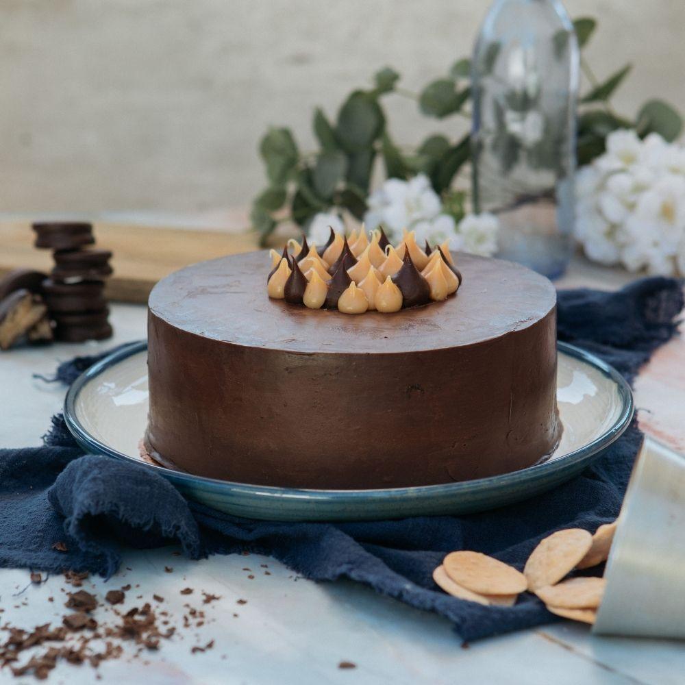 Torta Doble Chocolate Manjar - 25 personas